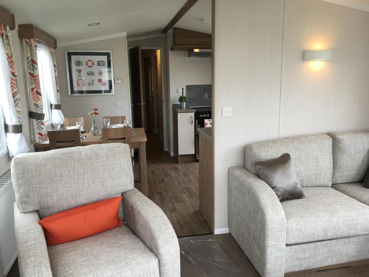 3 Bed Luxury Mobile Hoburne Park Christchurch Holiday home Christchurch (Dorset)